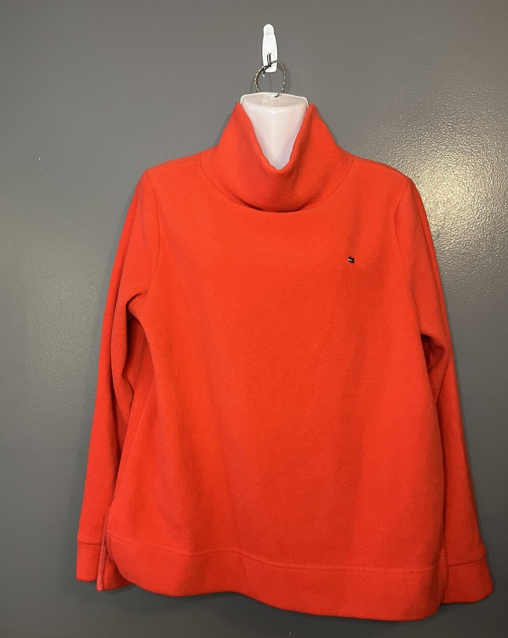 Tommy Hilfiger Sweater Womens Medium Red Fleece Cowl Neck Pullover Flag Logo